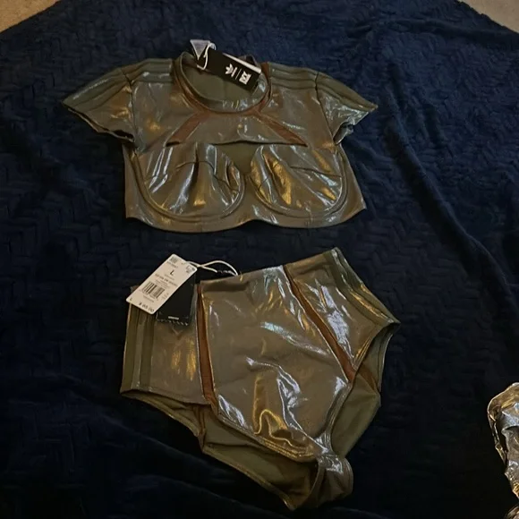 Ivy park bathing suit Two-Piece Set size L nwt - Picture 3 of 5